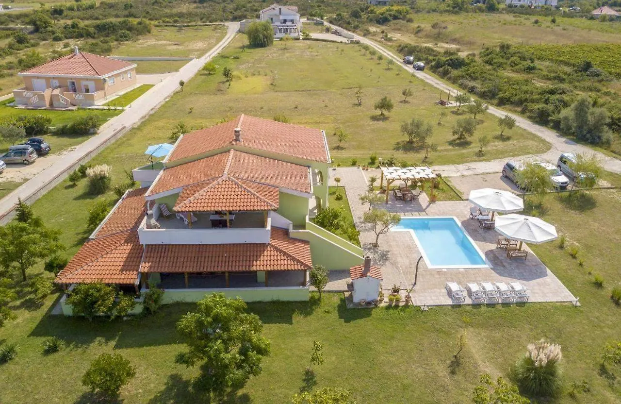 Apartment 3, Own Swimming Pool, Sea View Ljubac (Zadar)