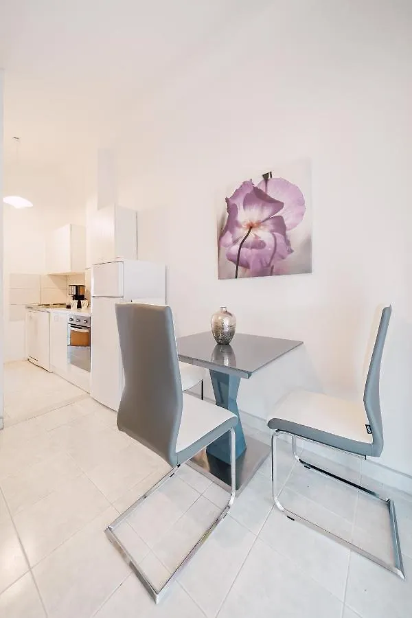 Apartment 3, Own Swimming Pool, Sea View